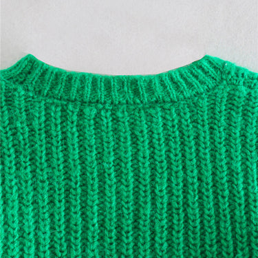 Round Neck Solid Color Cropped Sweater